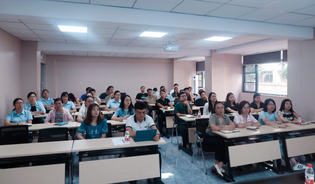 提升供应链管理能力 实现高效运作——乐橙国际lc8电子开展供应链管理专题培训 
